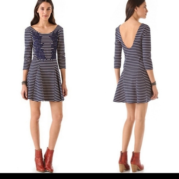 Free People Dresses & Skirts - Free People navy & white, fit & flare dress, sz XS
